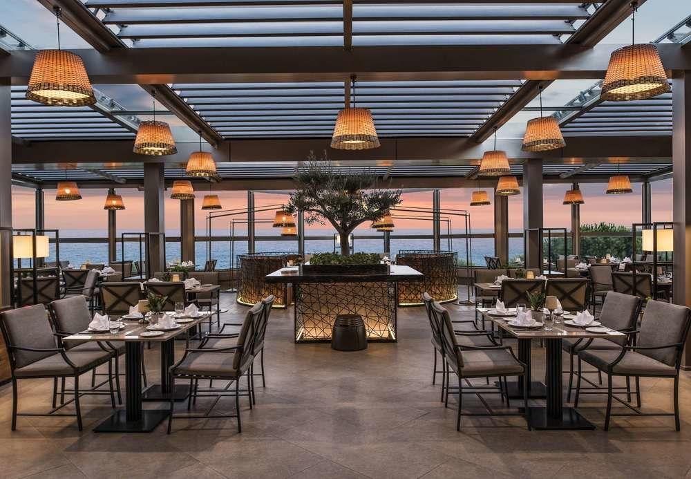 Renaissance Polat Istanbul Hotel Экстерьер фото The restaurant
