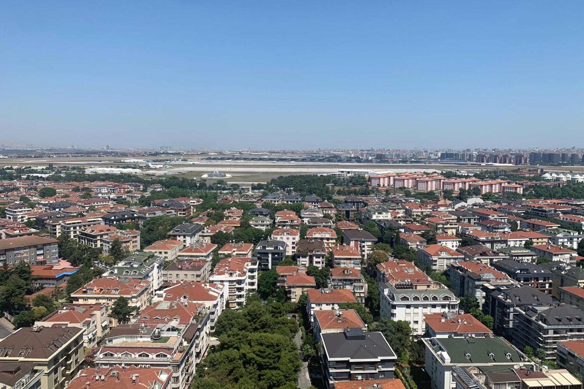 Renaissance Polat Istanbul Hotel Экстерьер фото Aerial view of the airport